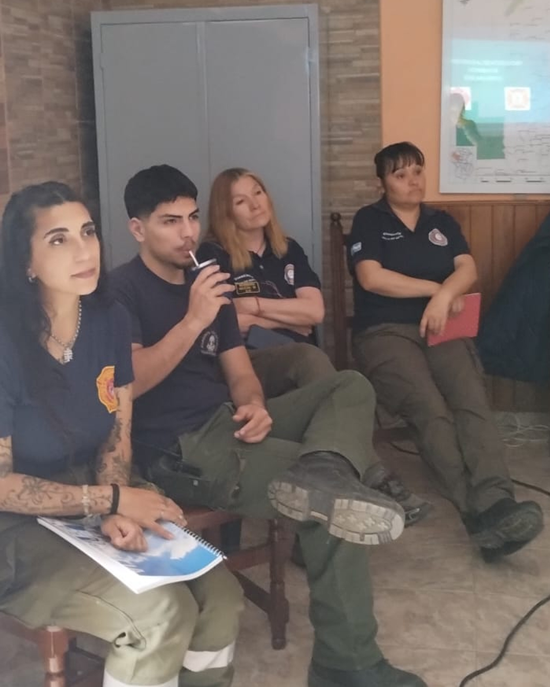 El Depto. de Psicología de la Emergencia brindó una jornada en Villa de Soto para bomberos 1