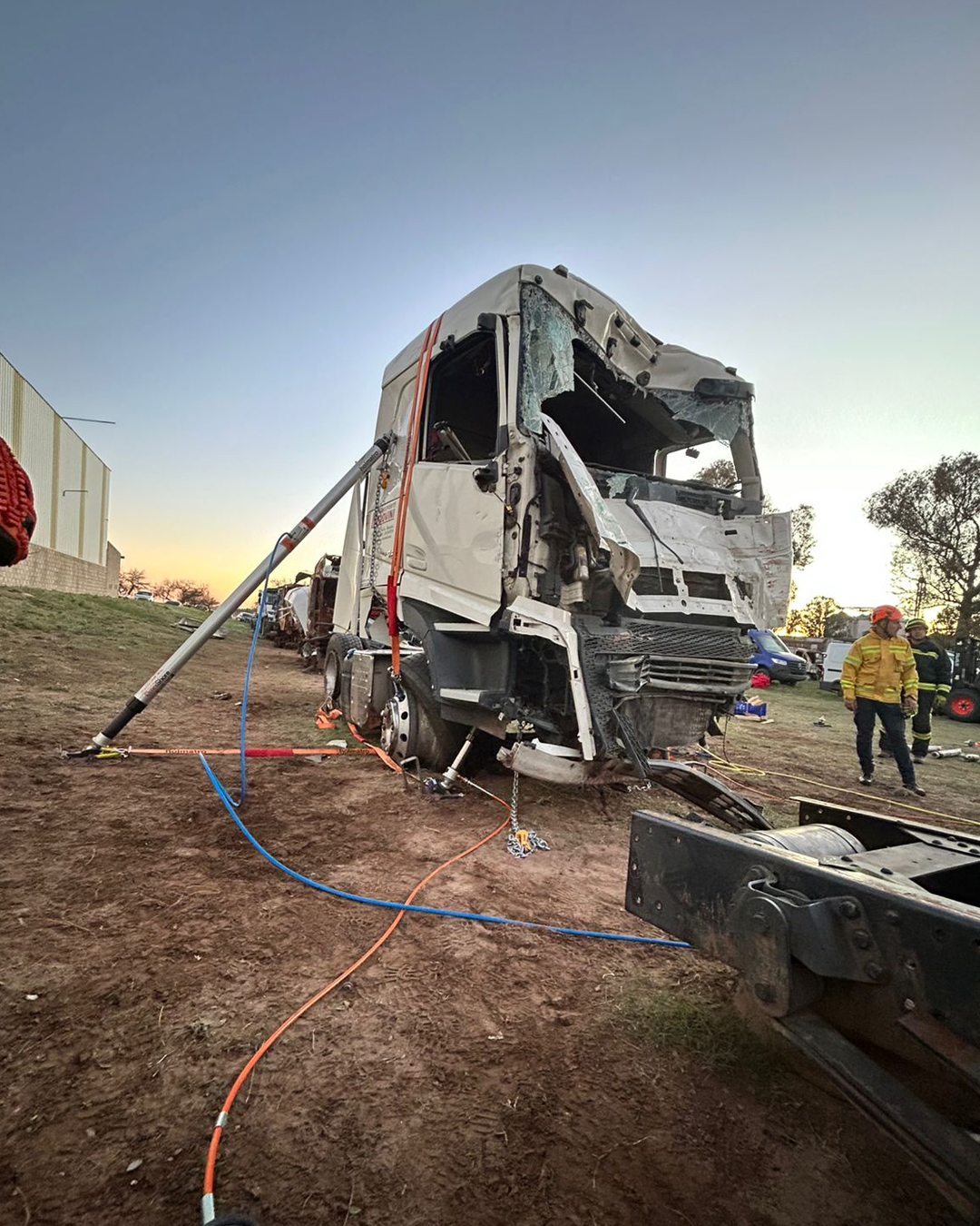 Bomberos de la Agrupación Serrana participaron y aprobaron el curso de Rescate pesado para futuros instructores de la Zona B de la ANB