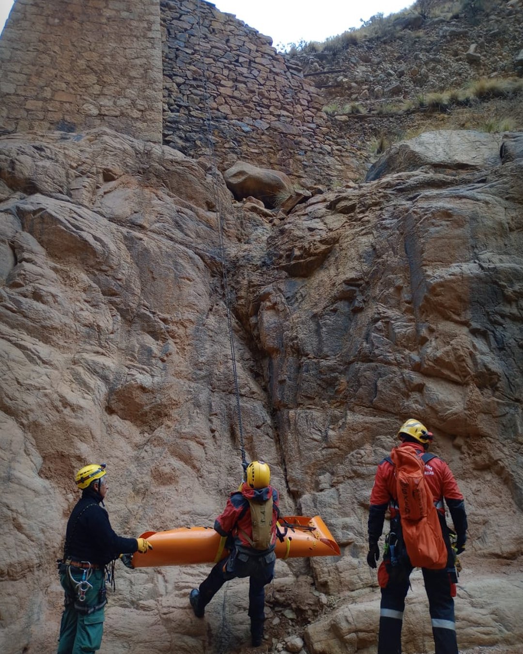 El Departamento de Rescate Técnico con Cuerdas participó del Encuentro Nacional de Búsqueda y Rescate en La Rioja