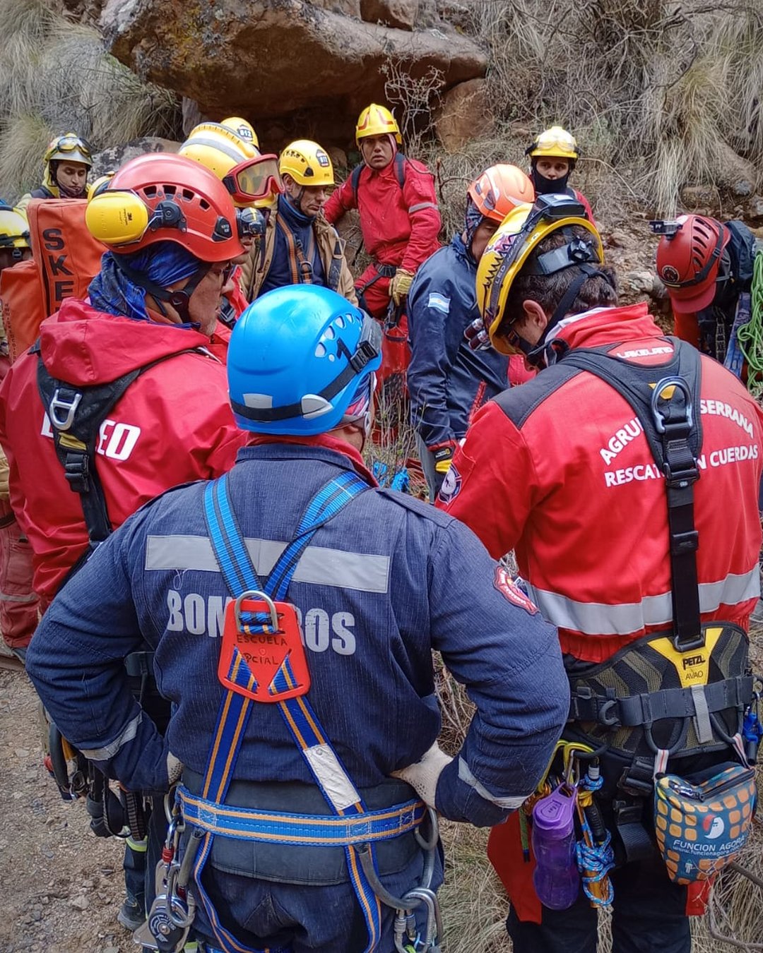 El Departamento de Rescate Técnico con Cuerdas participó del Encuentro Nacional de Búsqueda y Rescate en La Rioja