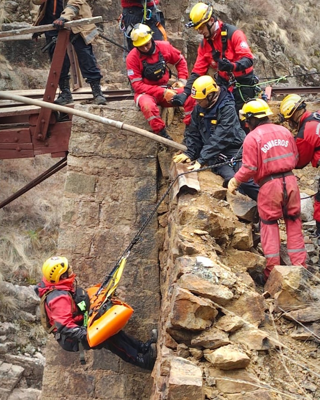 El Departamento de Rescate Técnico con Cuerdas participó del Encuentro Nacional de Búsqueda y Rescate en La Rioja