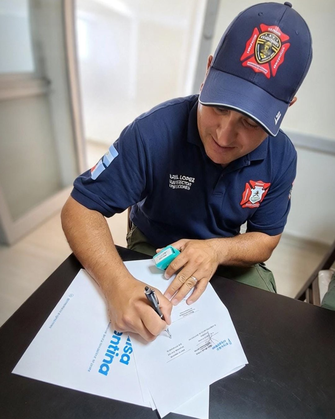 La Agrupación Serrana abre nuevas oportunidades para que bomberos voluntarios y sus familias terminen el secundario