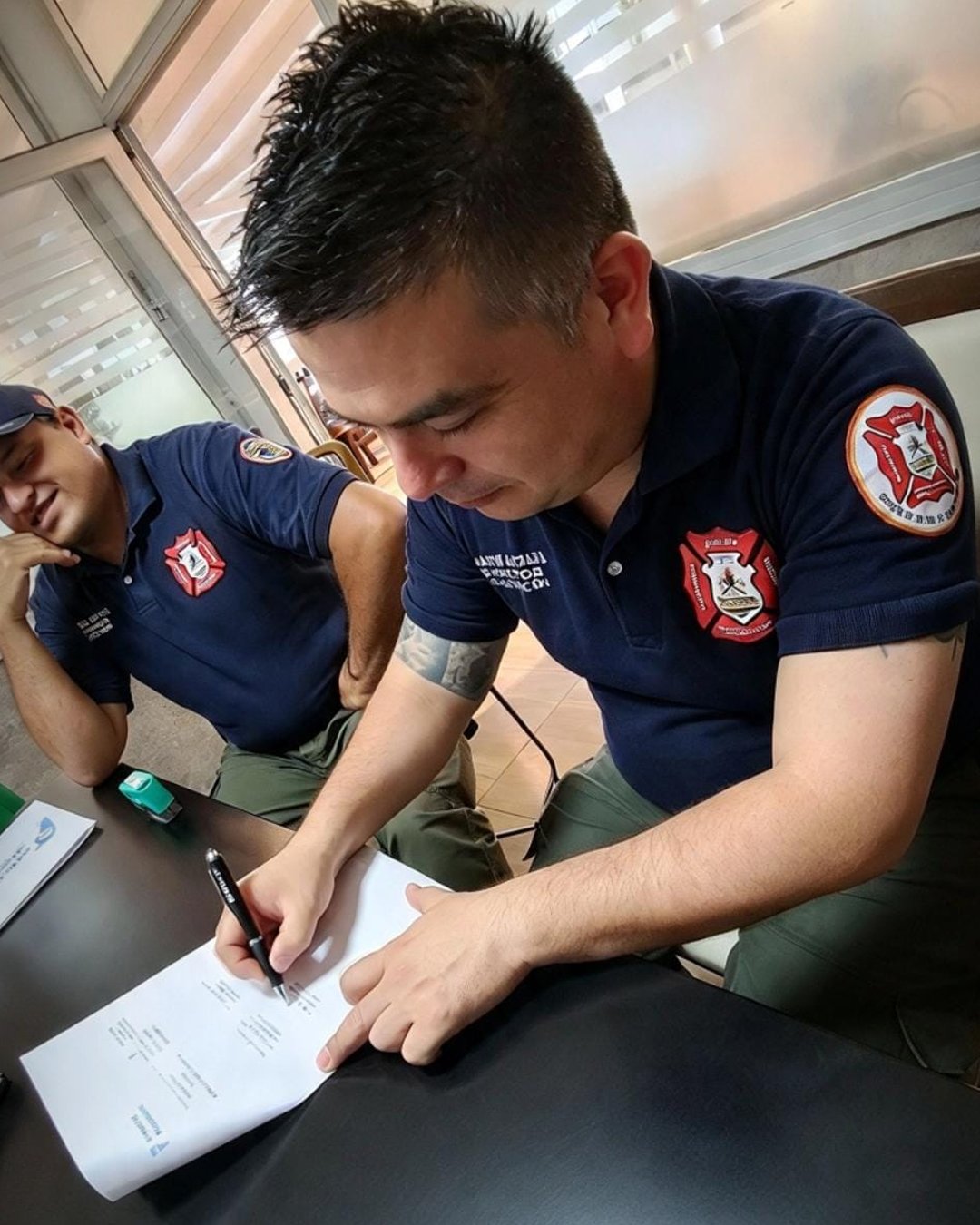 La Agrupación Serrana abre nuevas oportunidades para que bomberos voluntarios y sus familias terminen el secundario