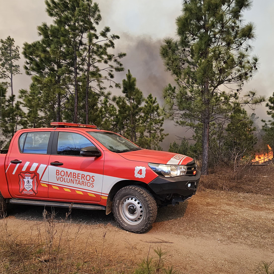 Cuarteles de la Agrupación Serrana colaboran en el incendio forestal de Villa Yacanto