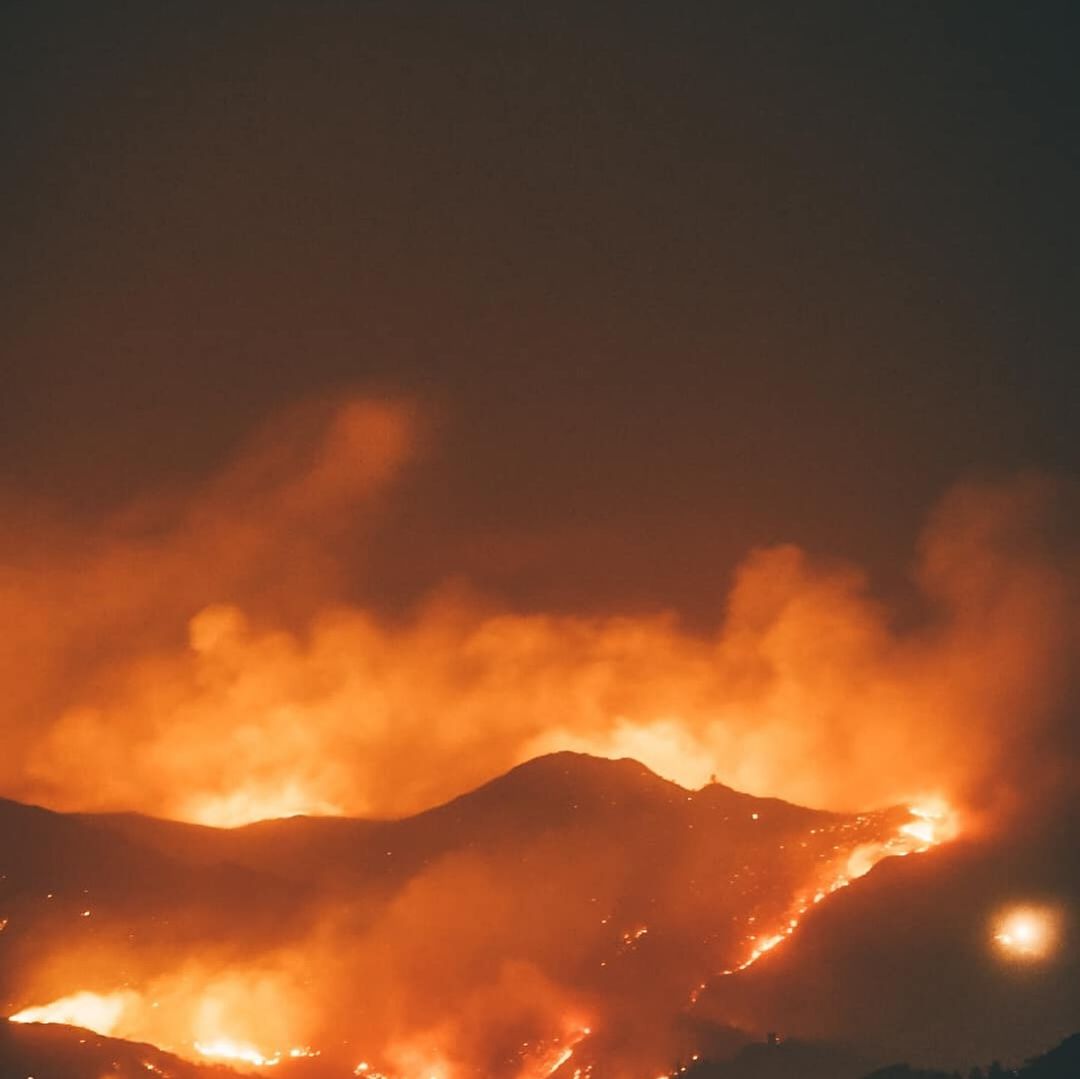 Continúa la lucha contra el fuego en Punilla Norte