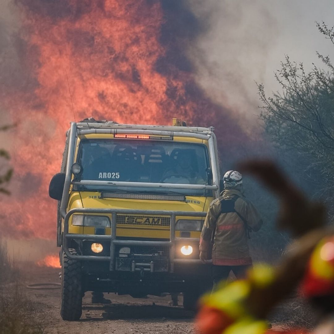 Continúa la lucha contra el fuego en Punilla Norte