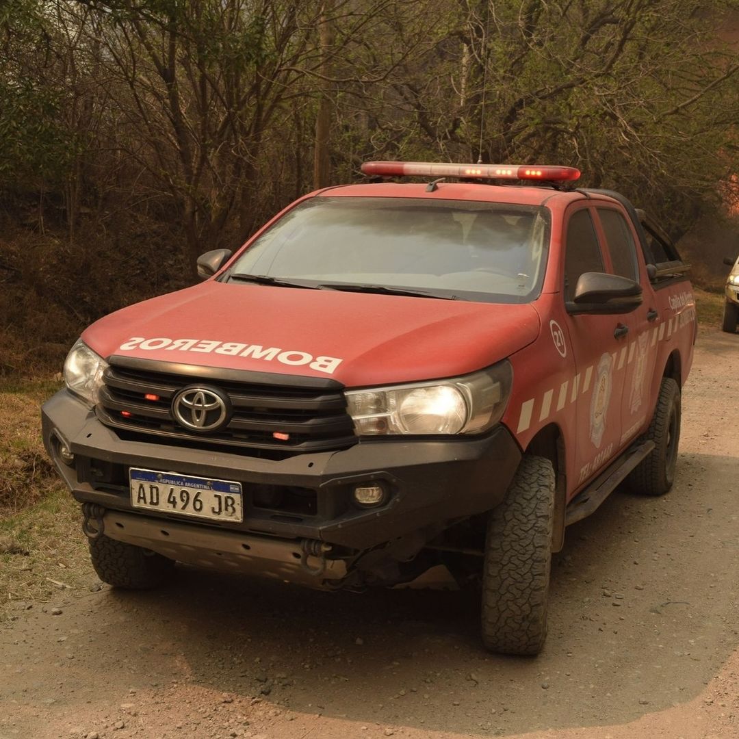 Continúa la lucha contra el fuego en Punilla Norte