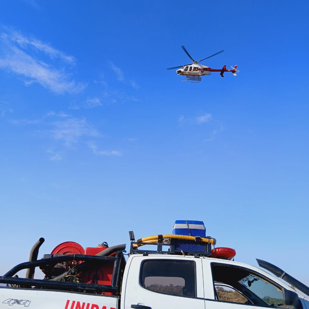 Continúa activo el incendio forestal en la Quebrada de la Mermela